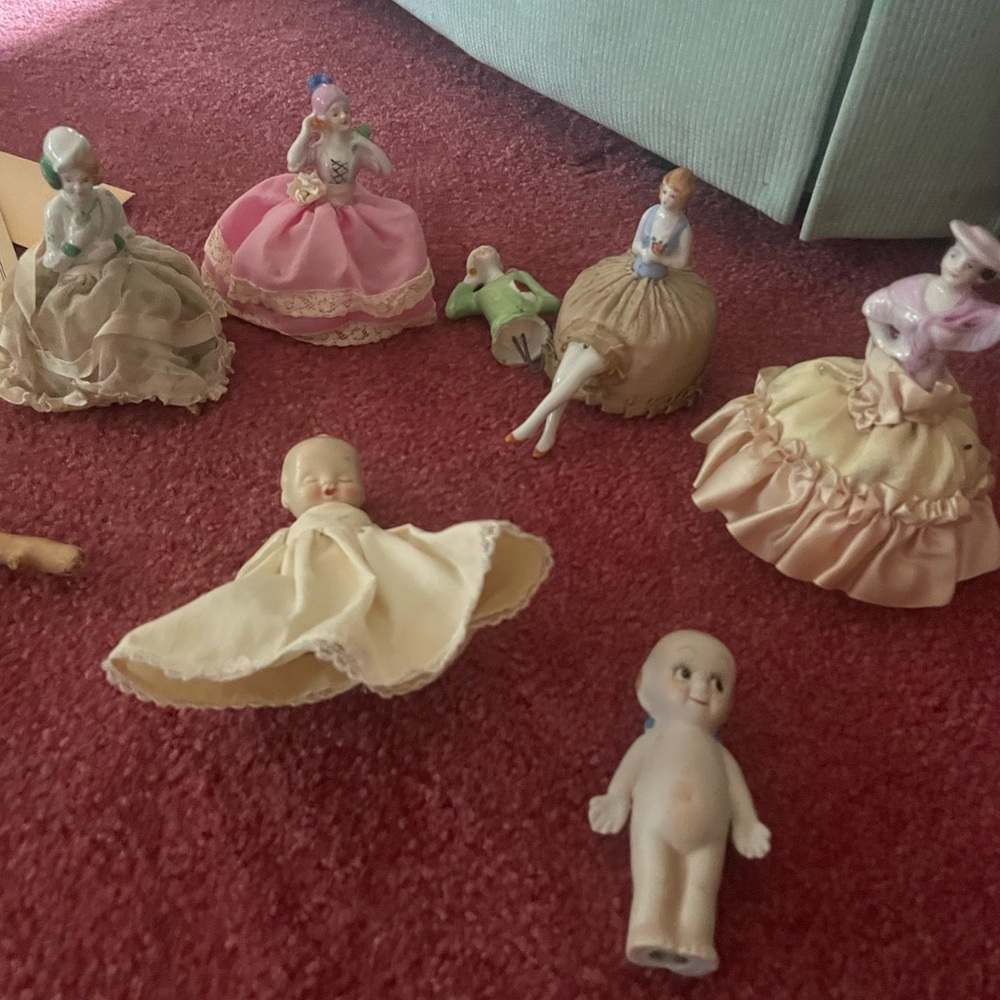 Vintage Porcelain Doll Set - Cream and Pink- push pin dolls collection